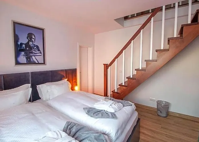 Hotel Dona
