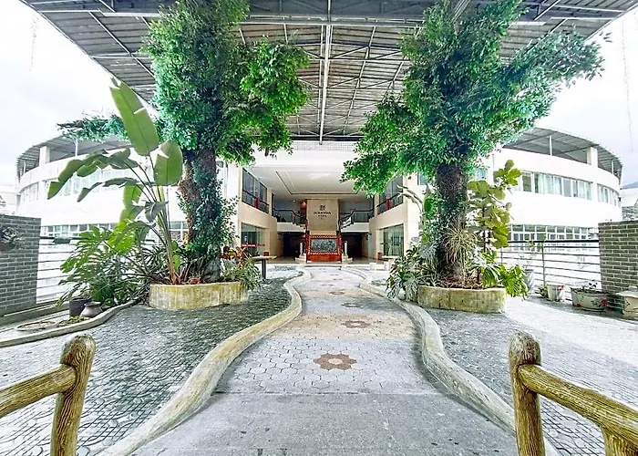 Borrman Hotel Longyan High-Speed Railyway Station Zhongshan Road