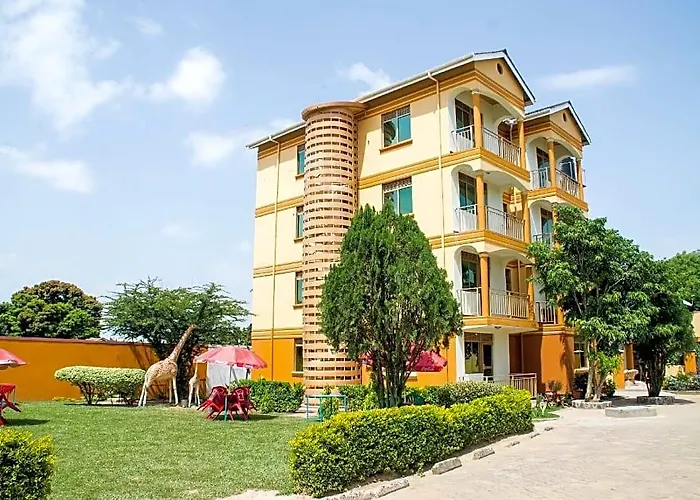 Tropical Suites Hotel