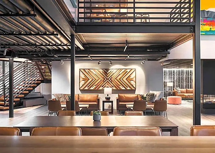 The Block Hotel & Commons