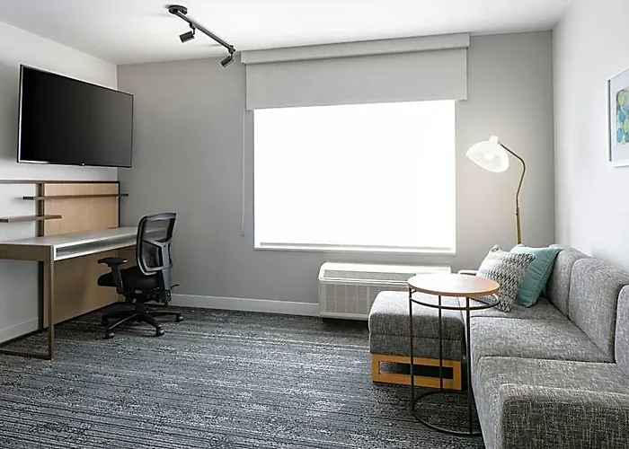 Towneplace Suites By Marriott Oshkosh
