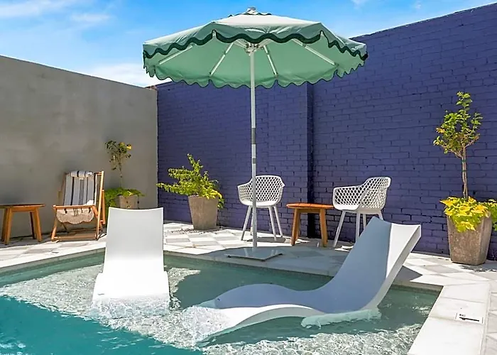 The Iris Motel