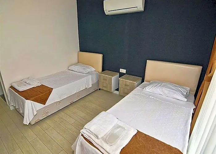 Airport Guelluek Otel