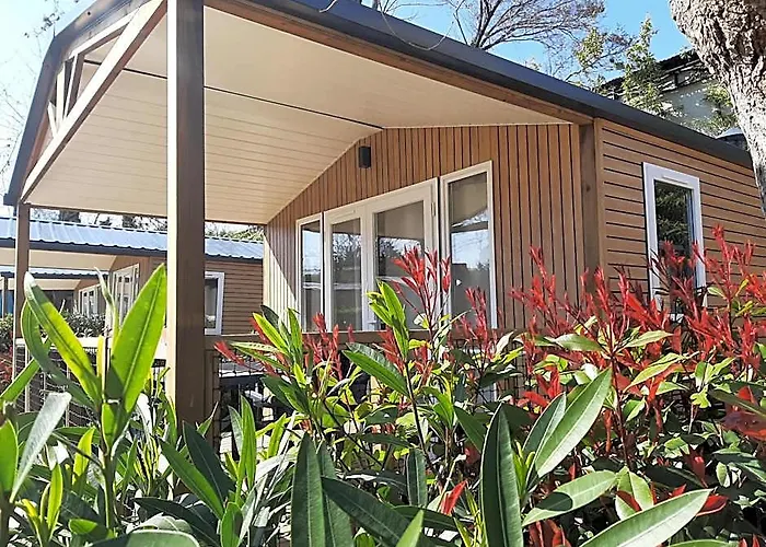 Eco-Lodge Lou Pantai