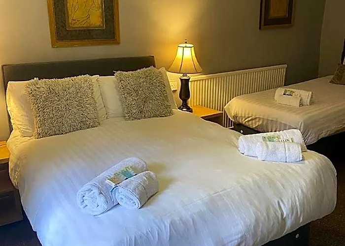 Turf Hotel