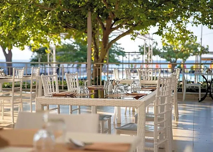 Gmp Bouka Resort Hotel
