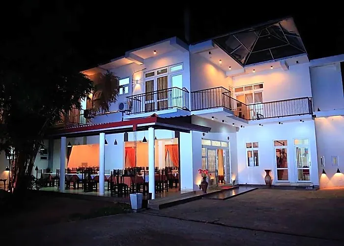 Owin Rose Hotel