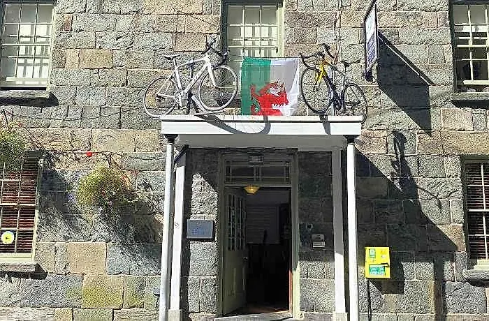 The Grapes Hotel