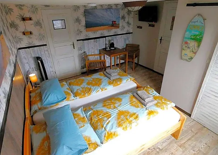 Roastineer Hotel