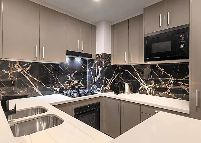Meriton Suites Broadbeach