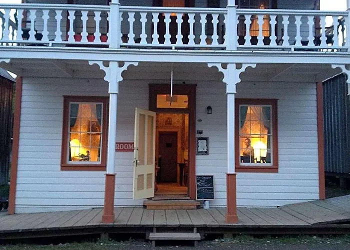 St. George Hotel