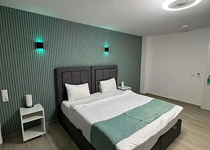 Dido Diamond Hotel
