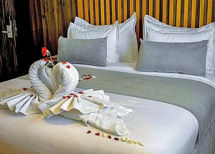 Razane Hotel