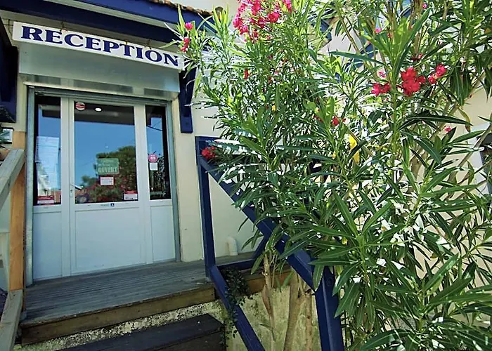 Hotel L'Arbousier