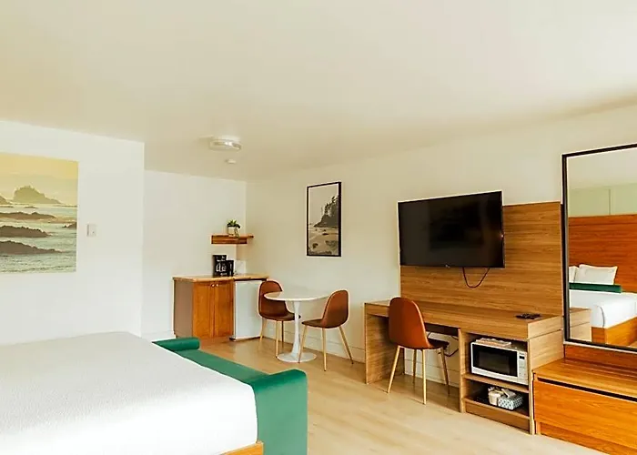 Ukee Peninsula Motel