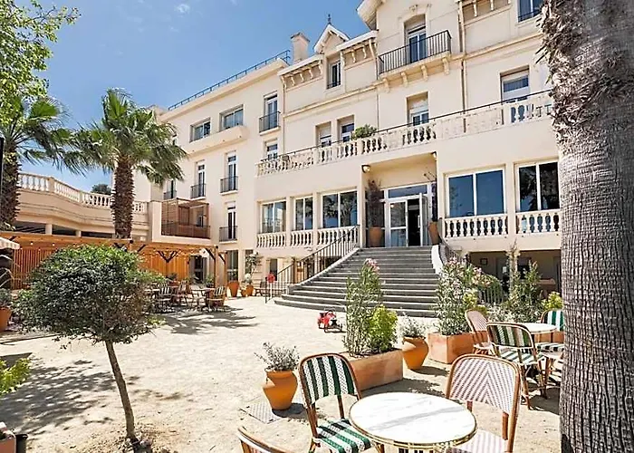 Villa Camille Hotel & Spa