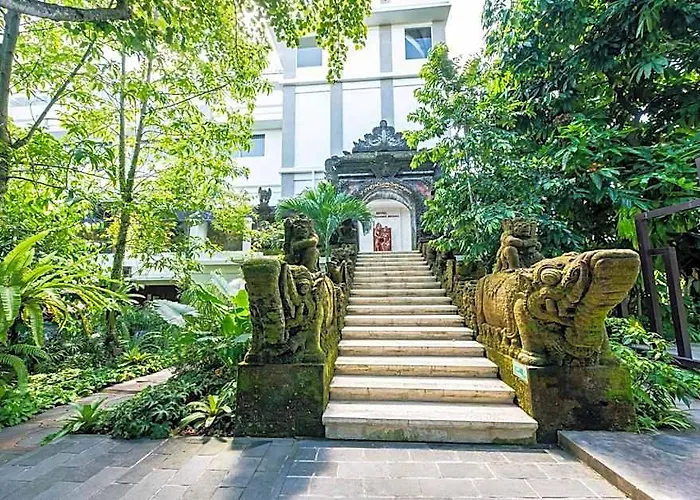 Prakerti Bhuana Hotel
