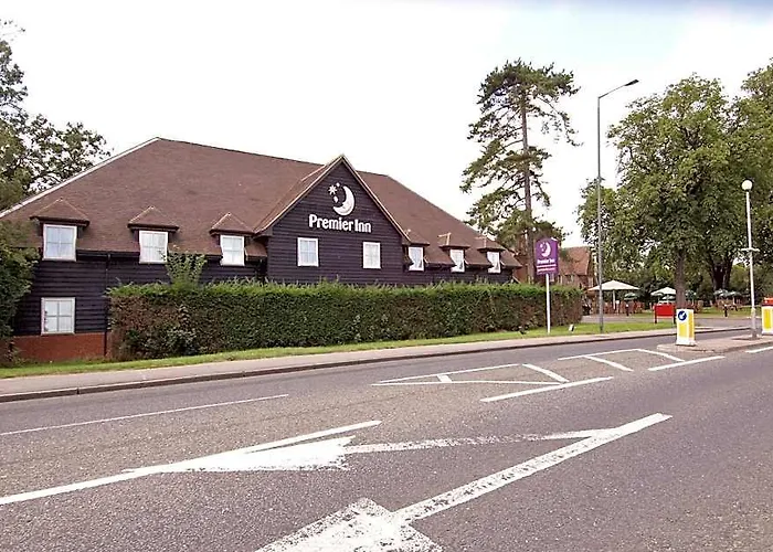Premier Inn Tonbridge North