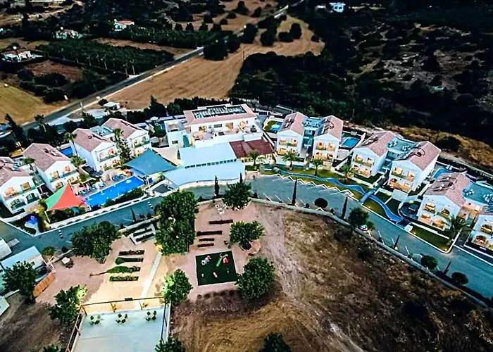 Latchi Escape Hotel And Suites