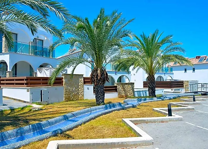 Latchi Escape Hotel And Suites