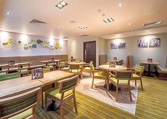 Premier Inn Banbury - M40 J11