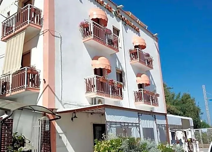 La Scogliera Bed & Breakfast