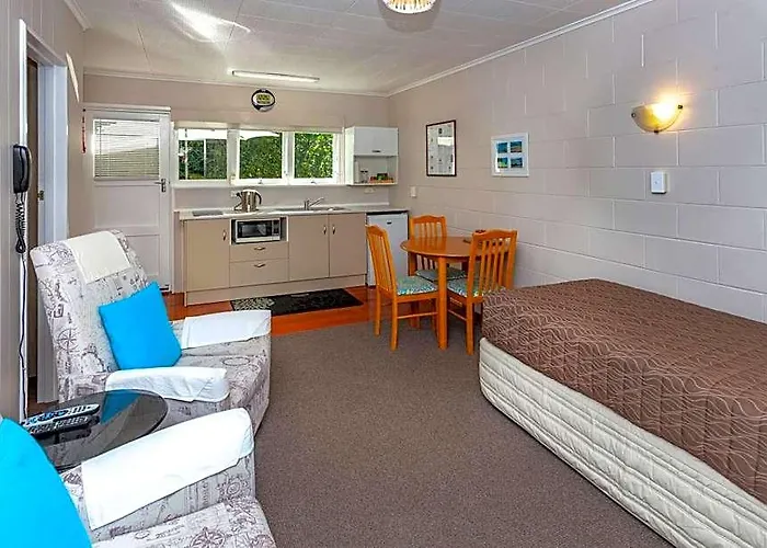 Brookby Motel