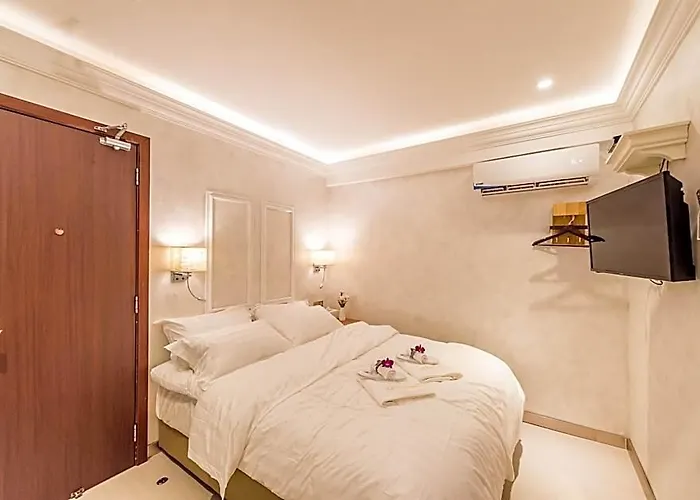 Cj Residence - Opposite Public Bank Centre Point