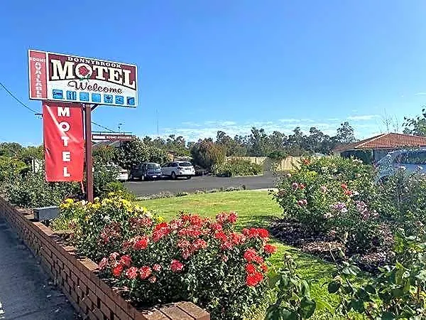 Donnybrook Motel