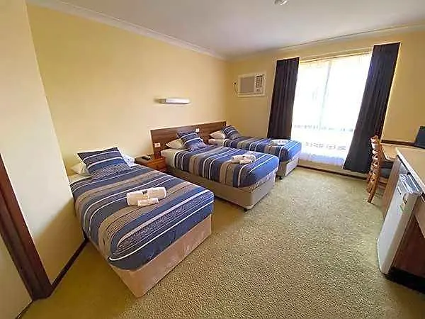 Donnybrook Motel