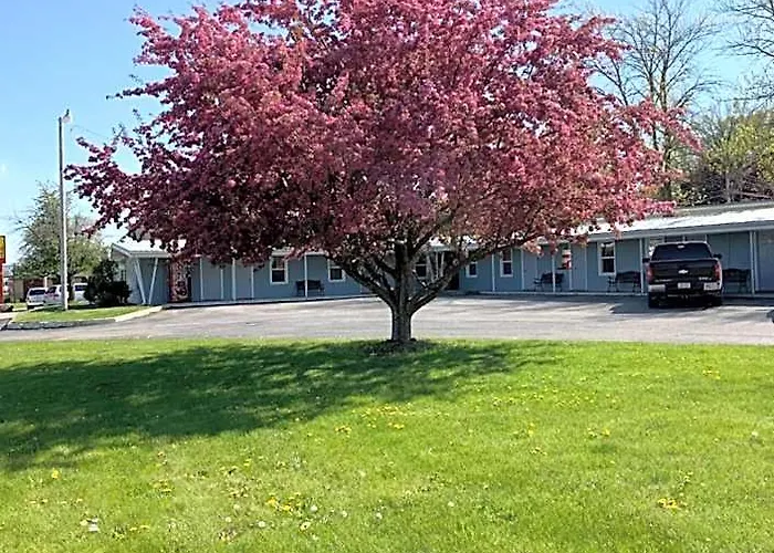 Hometown Inn