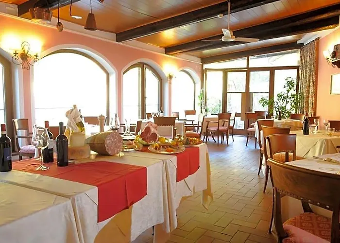 Albergo Ristorante Corona