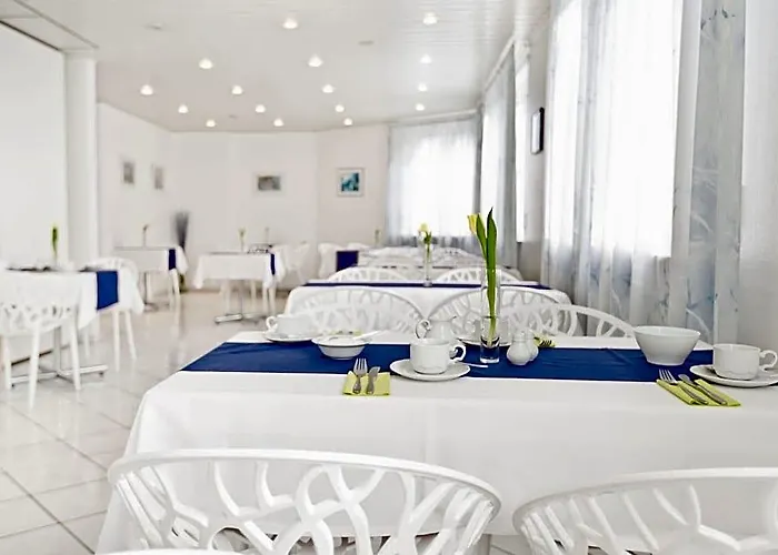 Hotel List