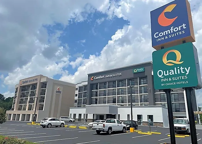 Quality Inn & Suites Spring Lake - Fayetteville Near Fort Bragg