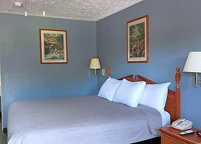 Deerfield Inn