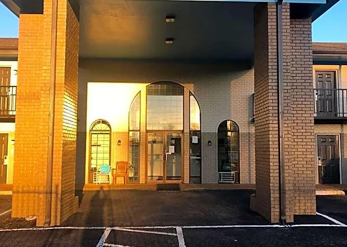 Savannah Lodge
