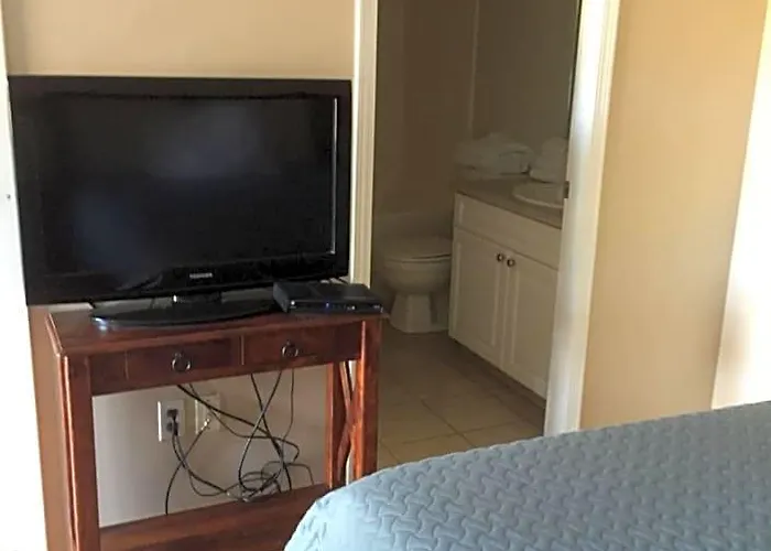 Kacee'S Northern Suites