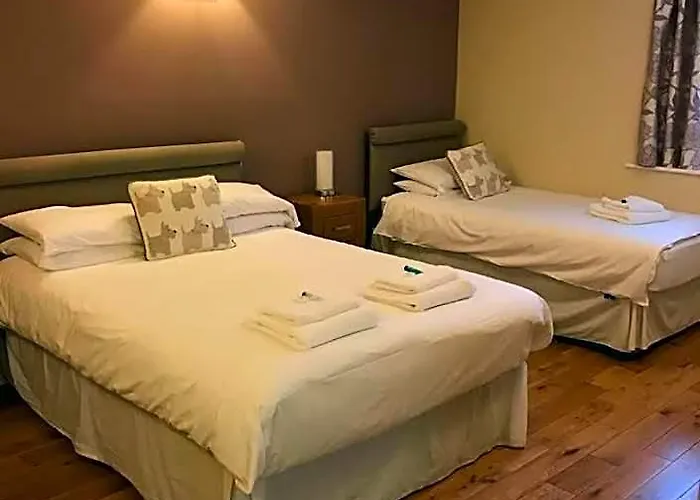 The Crown Hotel