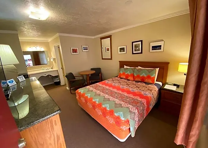 Independence Courthouse Motel