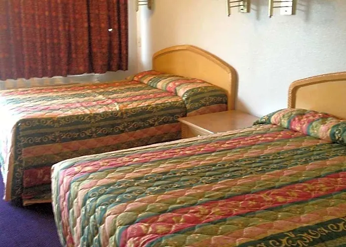All 8 Motel