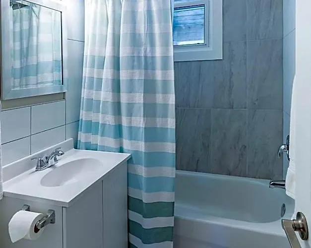 Boutique Suite #4