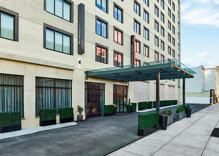 Springhill Suites By Marriott New York Queens