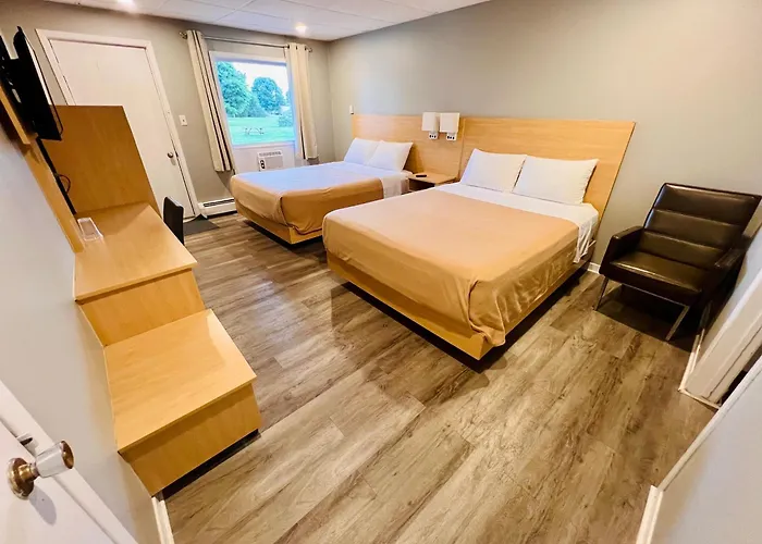 Summerside Motel &Cottages