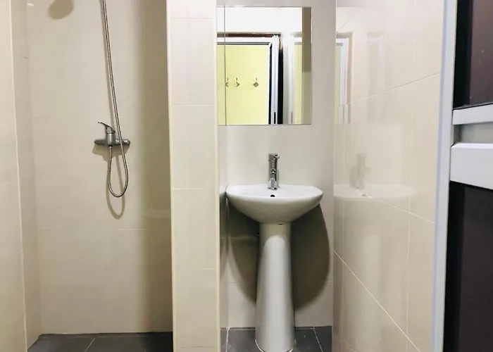 Jh Hotel Singapore