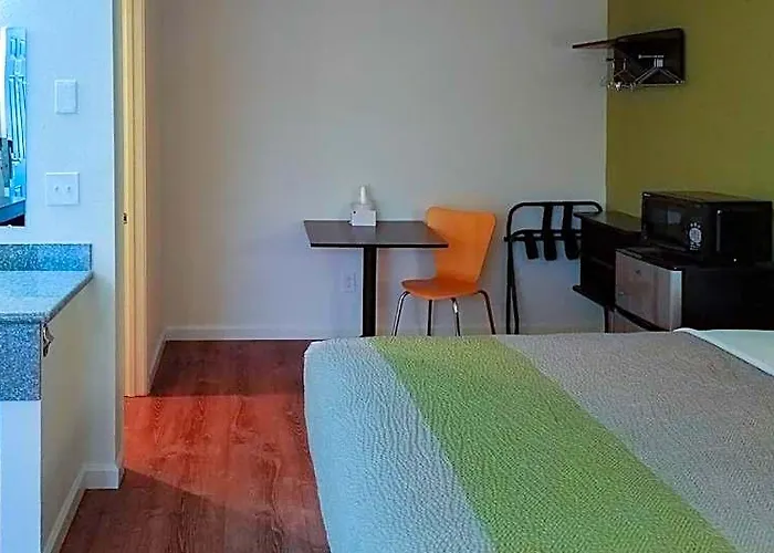 Motel 6-Burlington, Wa