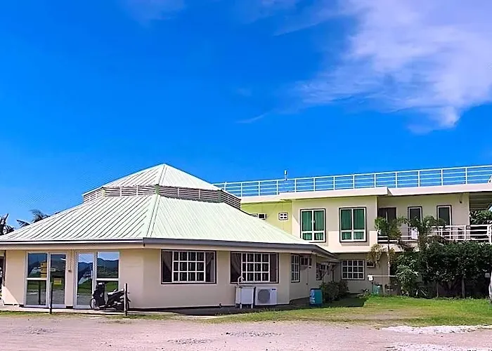 S-E Hotel And Residence