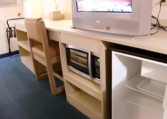 Americas Best Value Inn Jefferson City