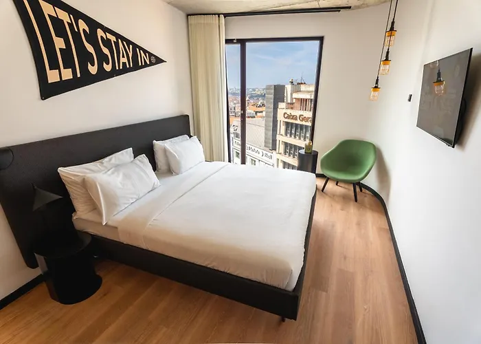 The Social Hub Porto