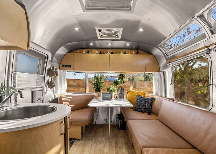 The Airstream 2 At East Zion In The Fields