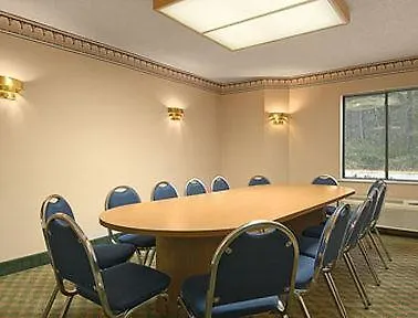 Howard Johnson Inn Ocean Springs
